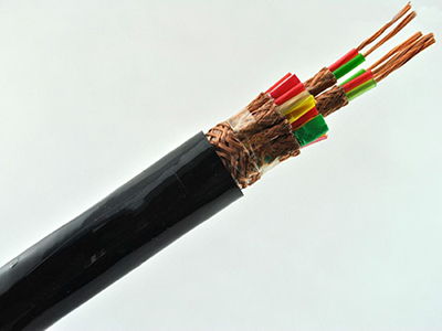 εVV-P